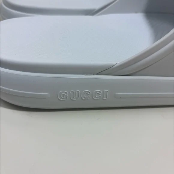 Gucci Men Size Web Slide - Picture 4 of 9